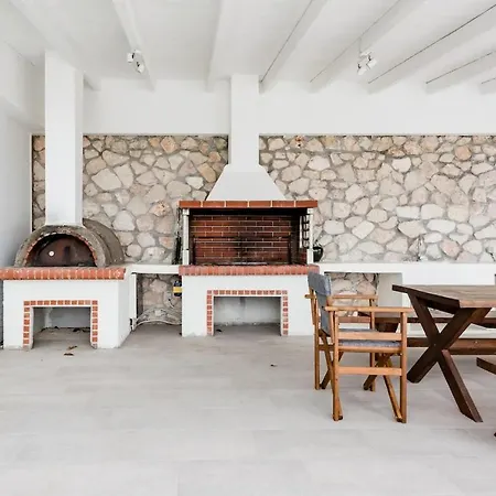 Etherealvilla-family With Pool