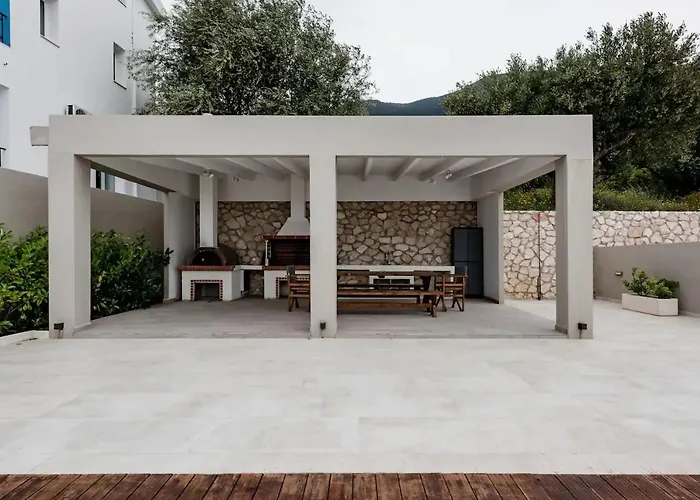 Etherealvilla-family With Pool